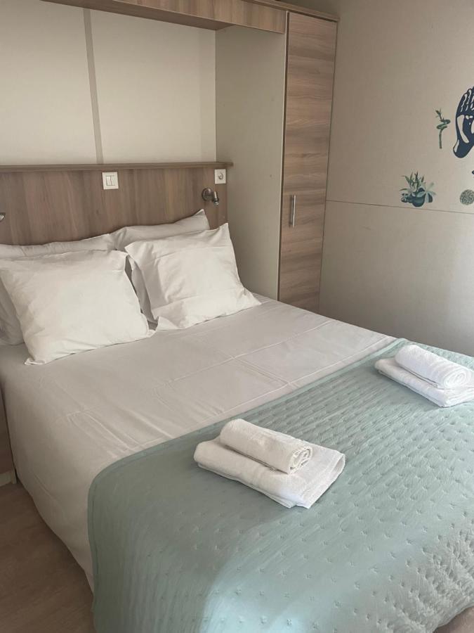 Les Chalets De La Residence A Santa Trinita Bonifacio  Esterno foto
