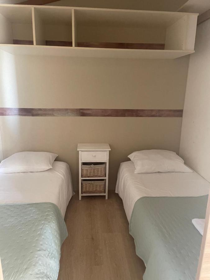 Les Chalets De La Residence A Santa Trinita Bonifacio  Esterno foto
