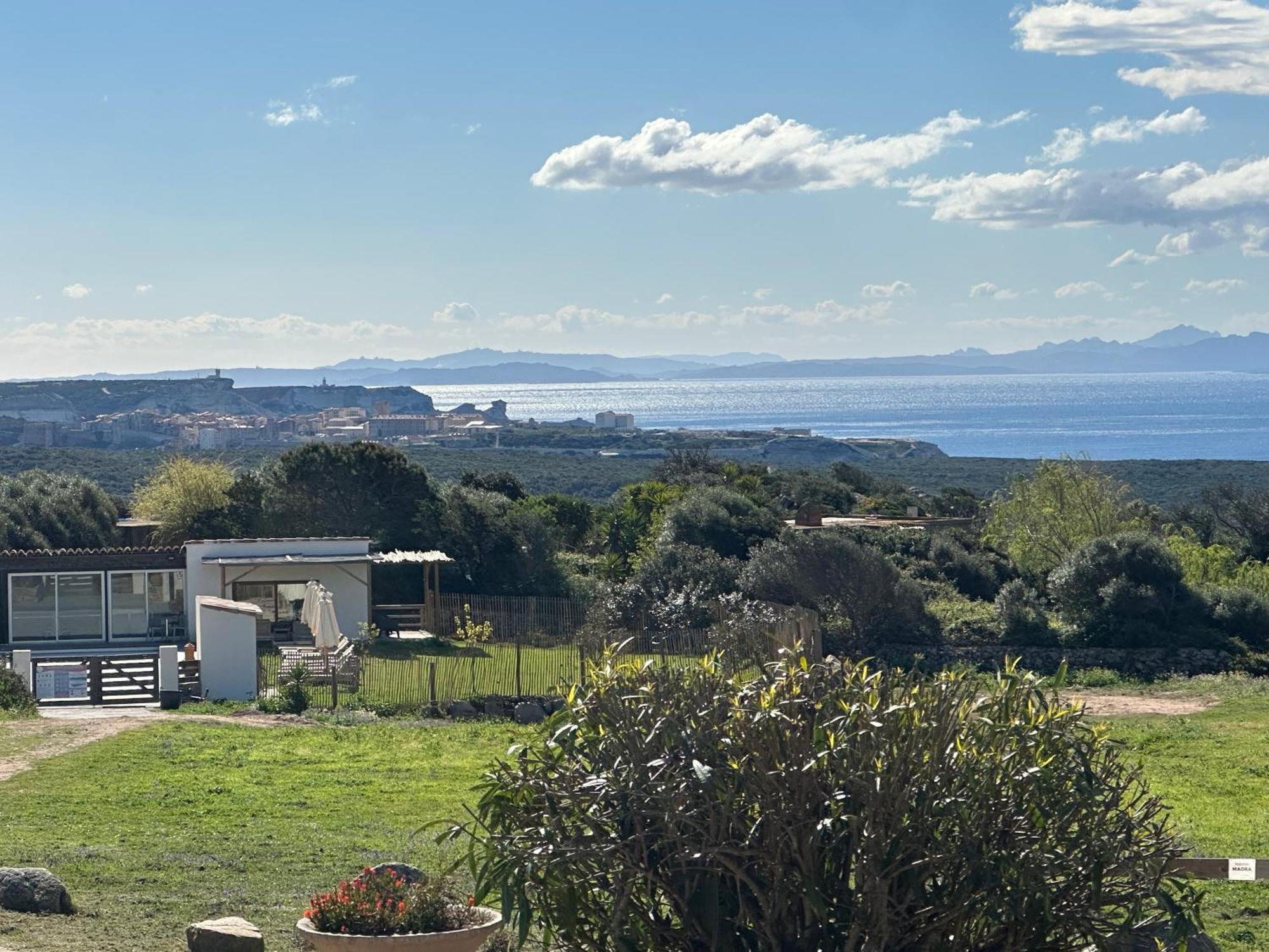Les Chalets De La Residence A Santa Trinita Bonifacio  Esterno foto