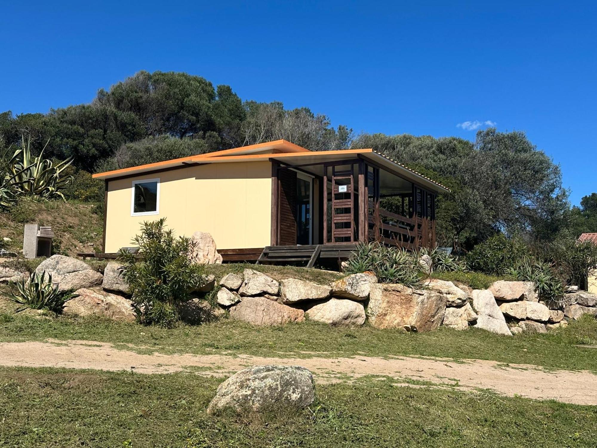 Les Chalets De La Residence A Santa Trinita Bonifacio  Esterno foto